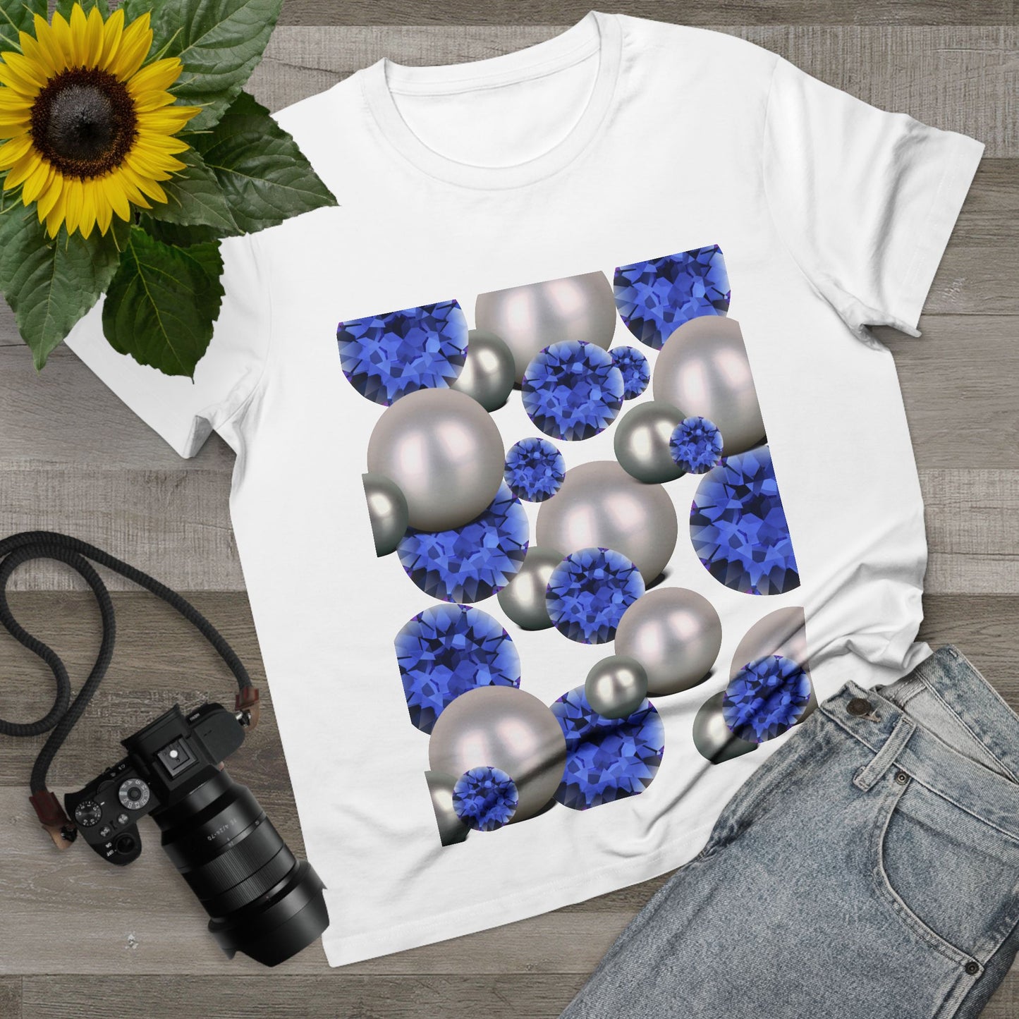 Chic Women's Graphic Tee, Stylish Casual Top, Gift for Her, Everyday Wear, Shine and Bright Forever Design, Trendy Fashion Statement