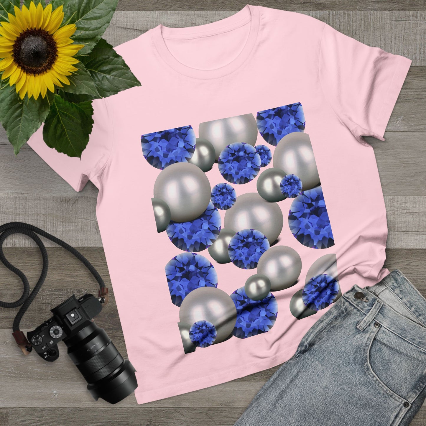 Chic Women's Graphic Tee, Stylish Casual Top, Gift for Her, Everyday Wear, Shine and Bright Forever Design, Trendy Fashion Statement